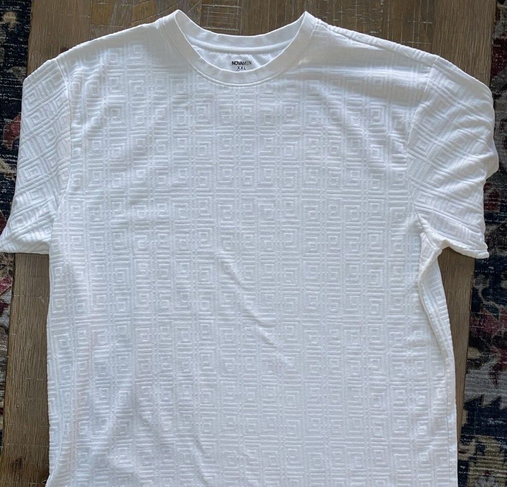 Fashion Nova Men XXL White Geometric Textured Greek Key Short Sleeve T-Shirt